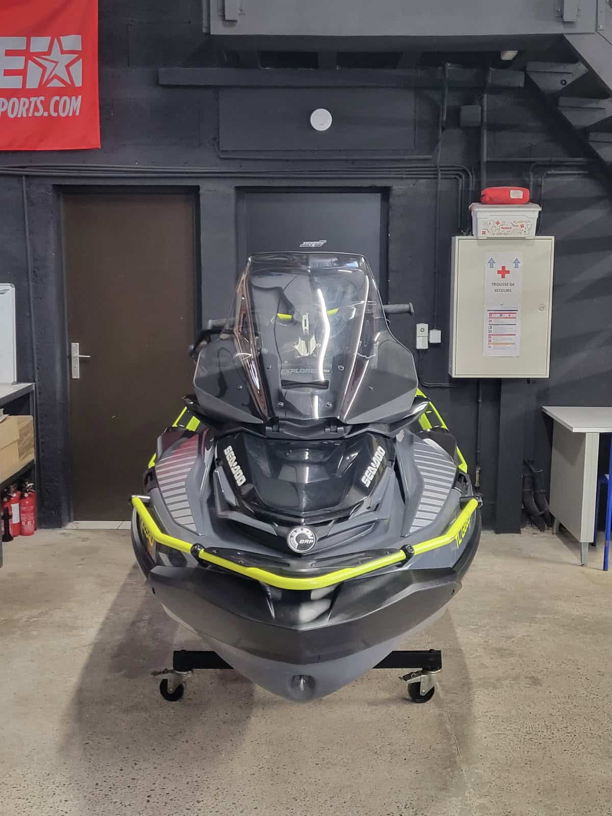 Jet-Ski d’occasion Sea-Doo Explorer Pro 230 CV – 2024 – Image 5