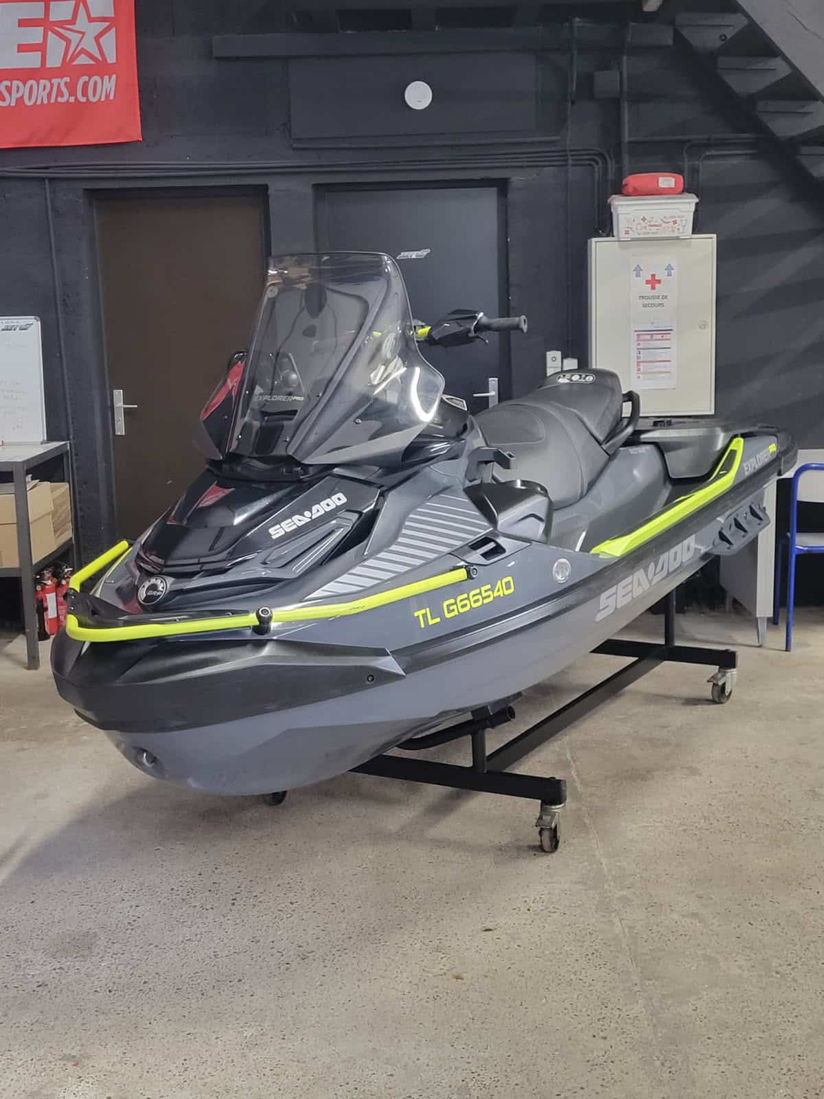 Jet-Ski d’occasion Sea-Doo Explorer Pro 230 CV – 2024 – Image 2